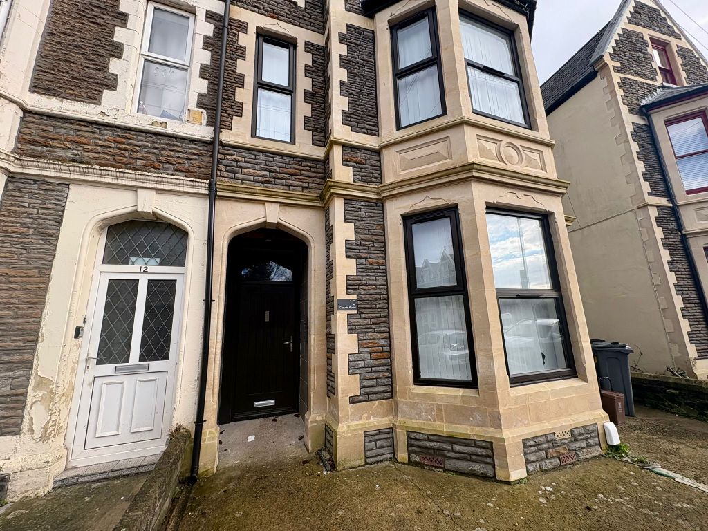 Property photo 1 of 5