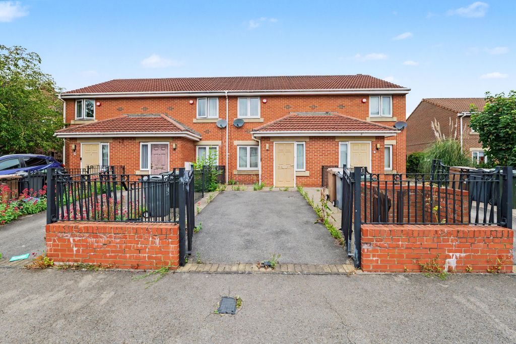 Property photo 1 of 15 5 Richmond Grove, North Shields, Tyne And Wear, Ne29 7Qz