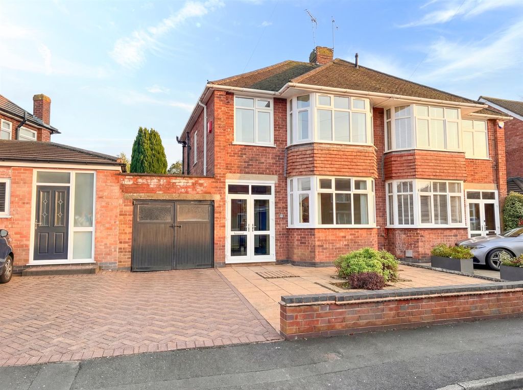 Property photo 1 of 11 Hf_20260212_120544_6Bcfba29-Da85-49cc-9A05-Aacc7B6