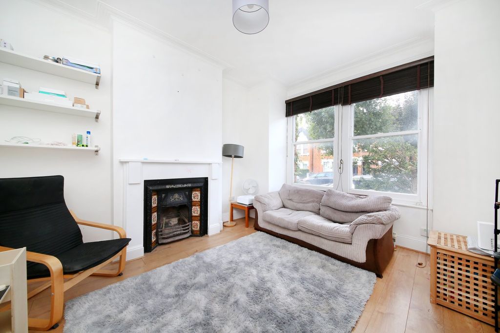 Property photo 3 of 14