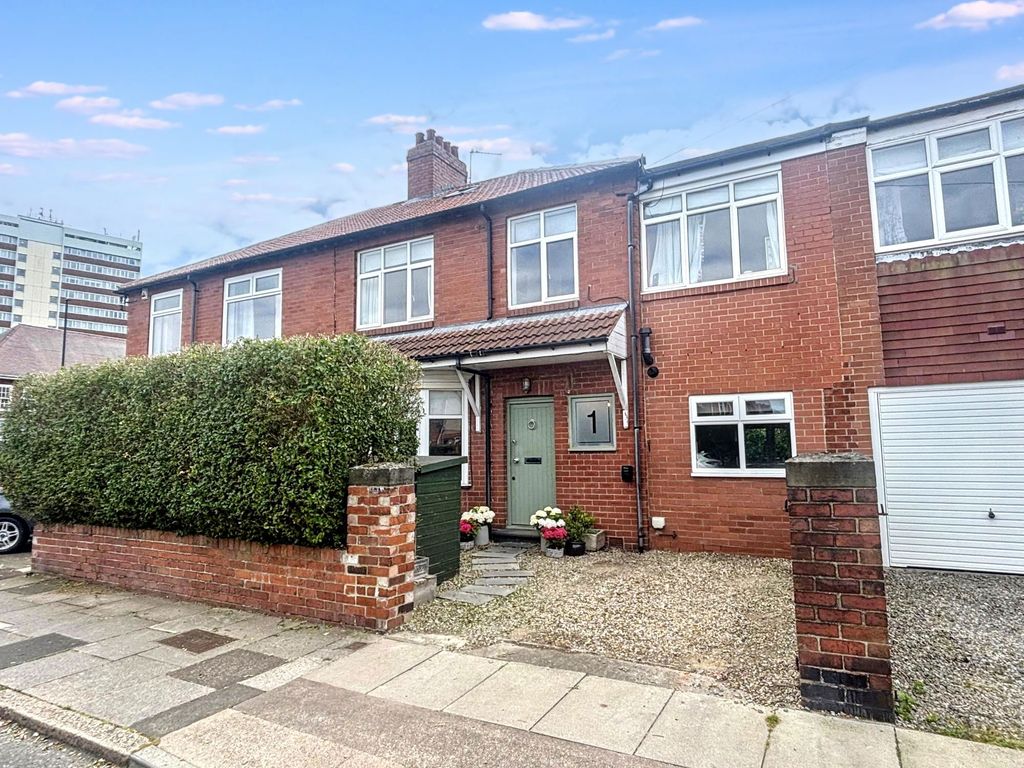 Property photo 1 of 16