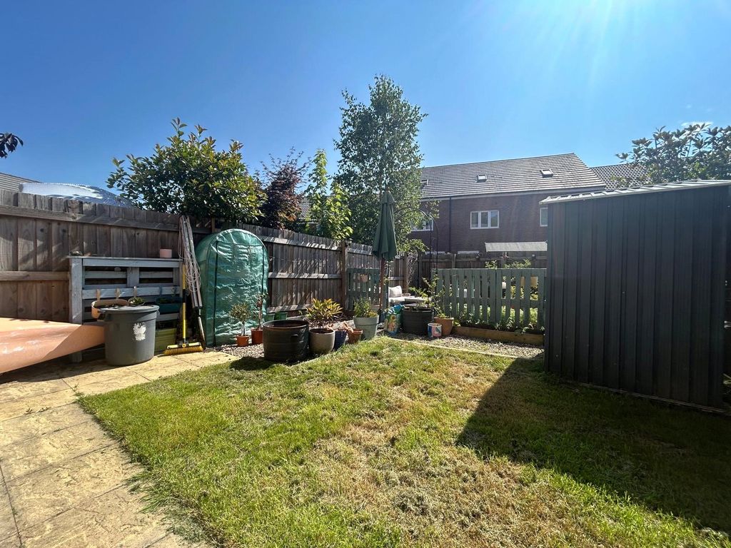 Property photo 2 of 13 Picture No. 03