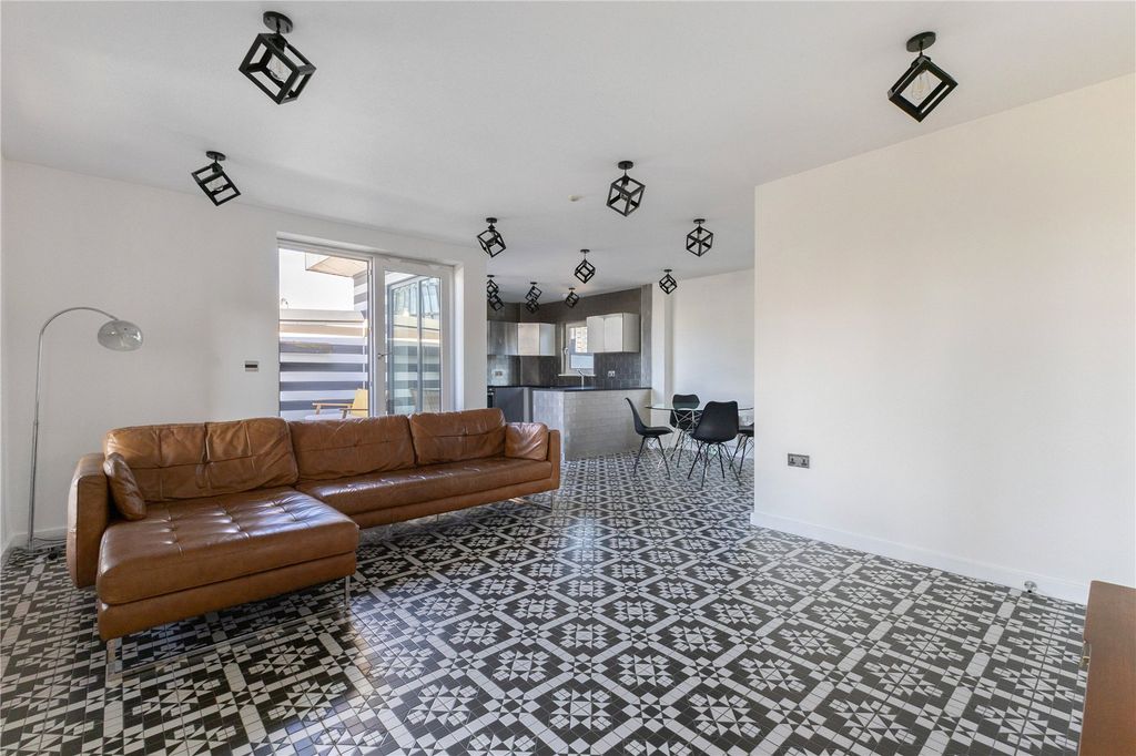 Property photo 1 of 13 Picture No. 03