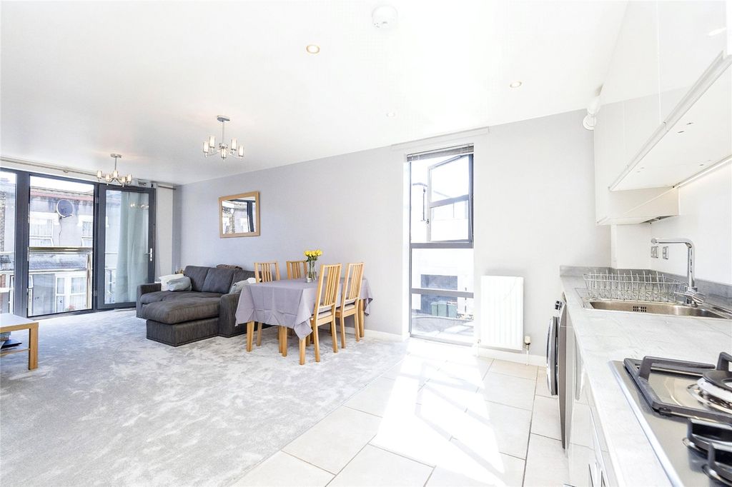 Property photo 2 of 13 Photography