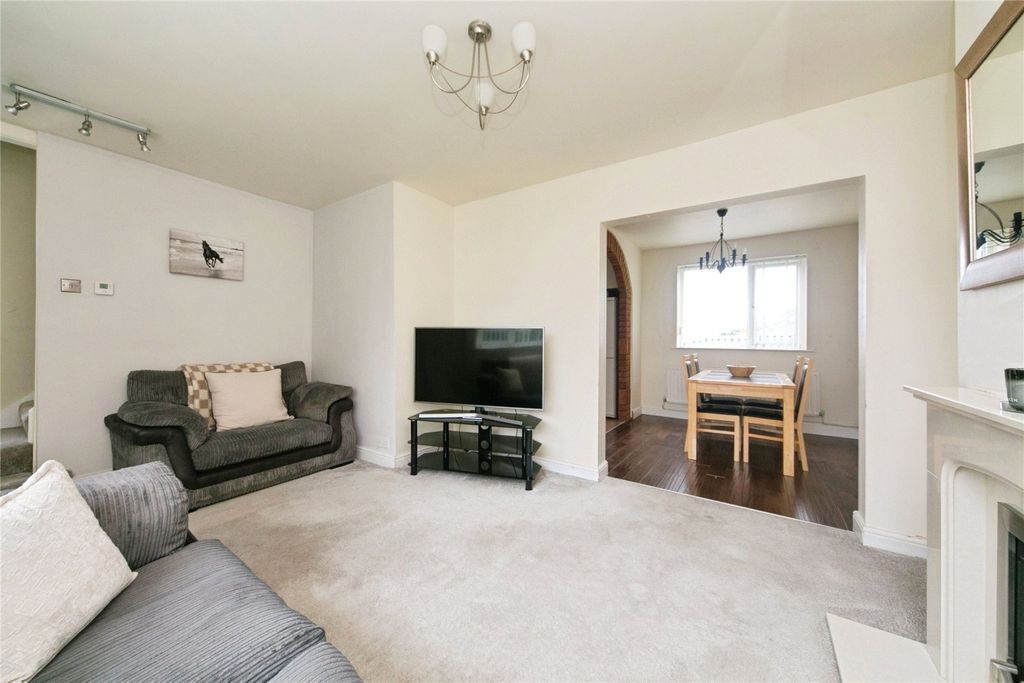 Property photo 3 of 16 Picture No. 04