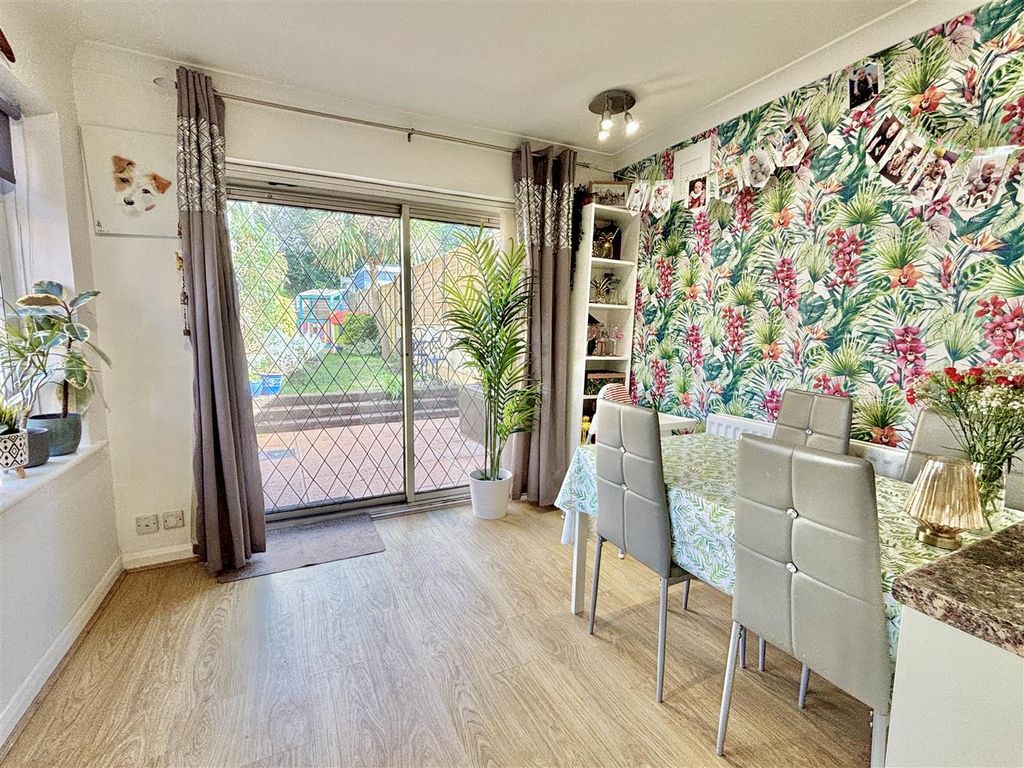 Property photo 3 of 25 Img_0350.Jpeg