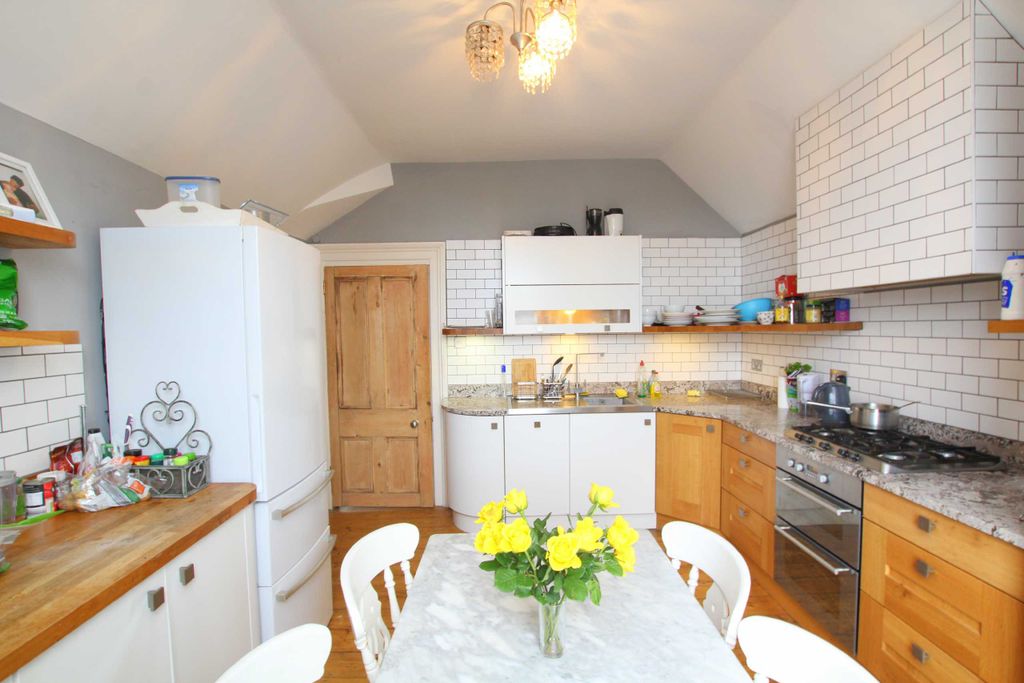 Additional image 13 of 3 bed maisonette for saleChannel View Road, Portishead BS20