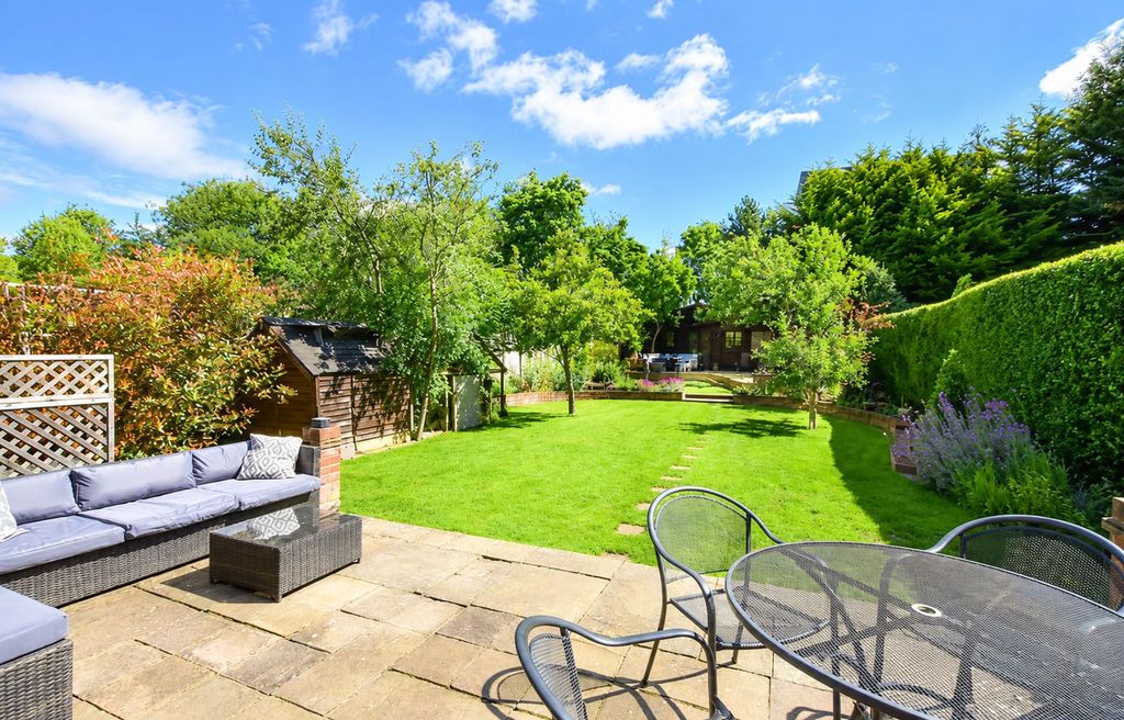 Property photo 2 of 46