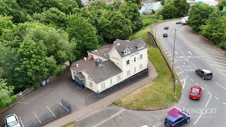 Property photo 1 of 6