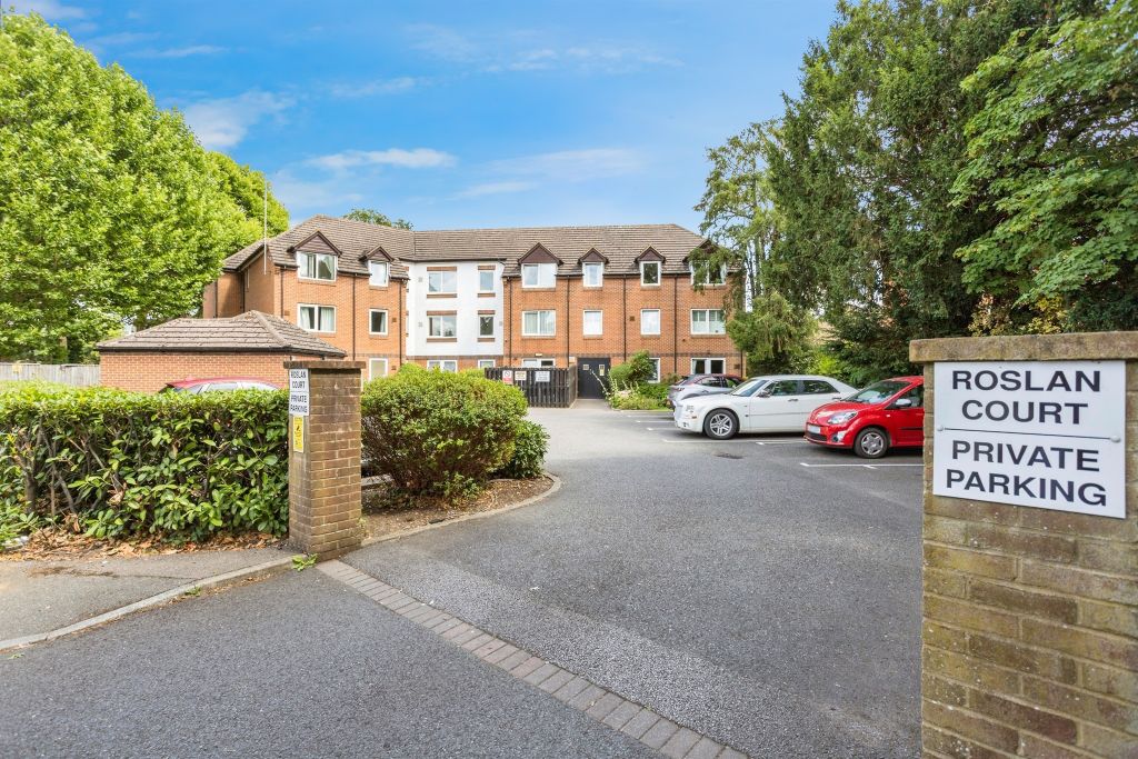 Property photo 1 of 11