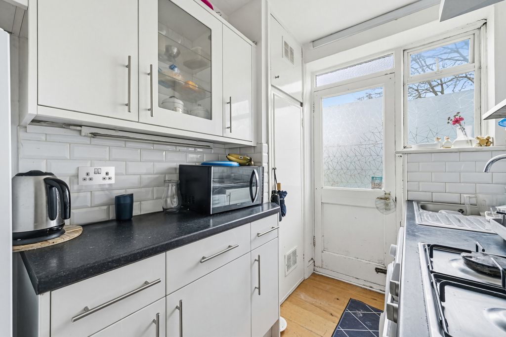 Property photo 3 of 11 Picture No. 09