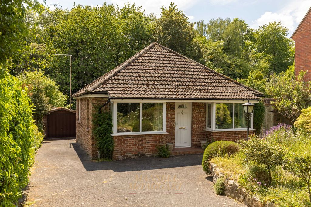 Property photo 1 of 23
