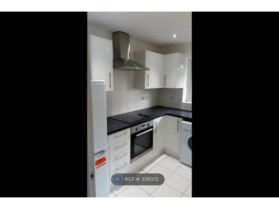 Property photo 2 of 3