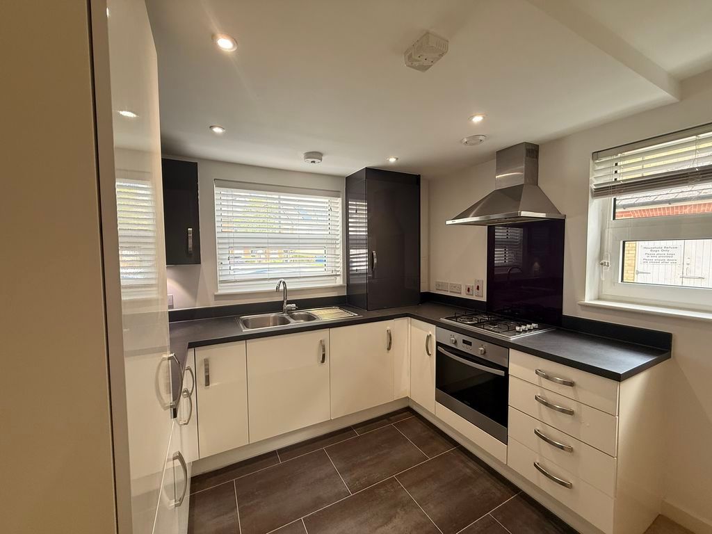 1 bed flat for saleWeir Road, Bexley DA5 photo 4