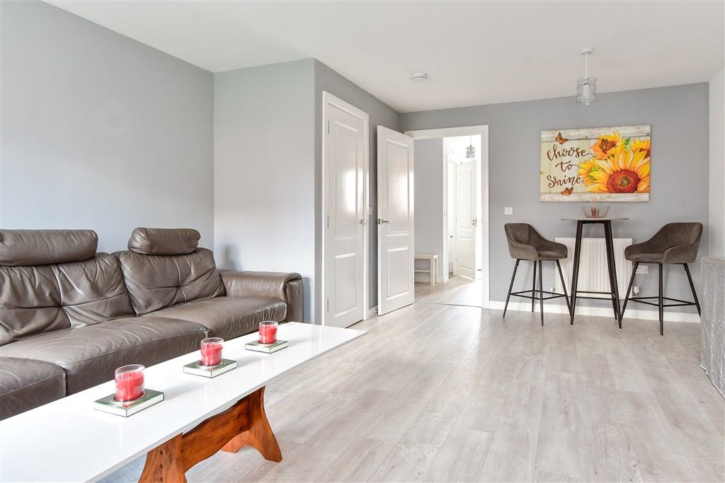 Property photo 3 of 10 Lounge/ Diner