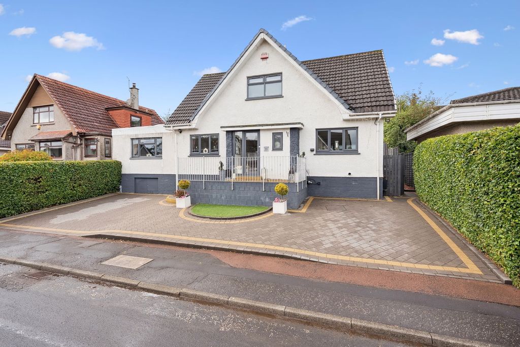 Property photo 1 of 28