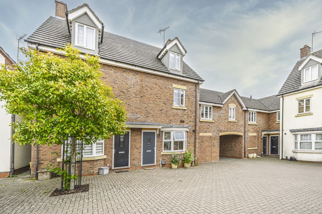 Property photo 1 of 18 Dsc_7084-Edit-Edit