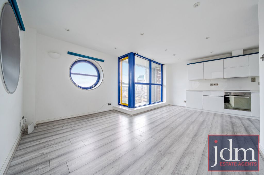 Property photo 1 of 9 1509B75E-33Be-428...