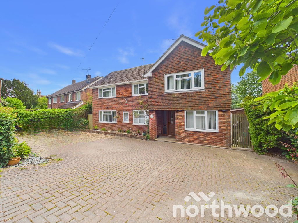 Property photo 1 of 37