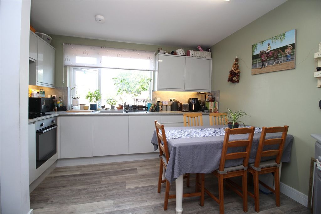 Property photo 2 of 10 Picture No. 02