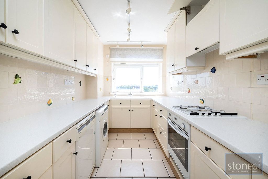 Property photo 2 of 16 Picture No. 05