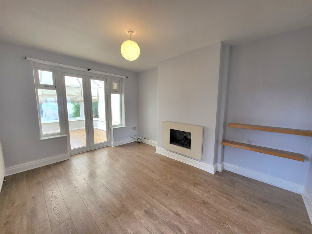 Property photo 3 of 16 Picture No. 55