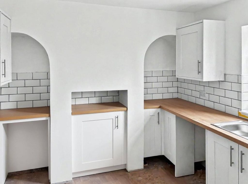 Property photo 2 of 9 Picture No. 03