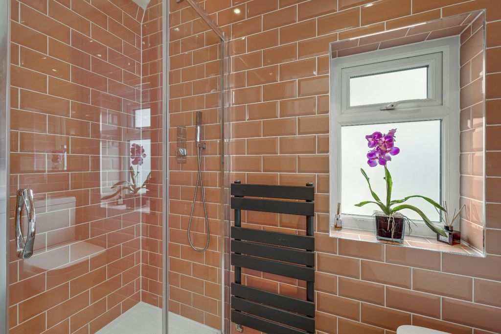 Additional image 22 of 5 bed detached house for saleDrakes Close, Esher, Surrey KT10