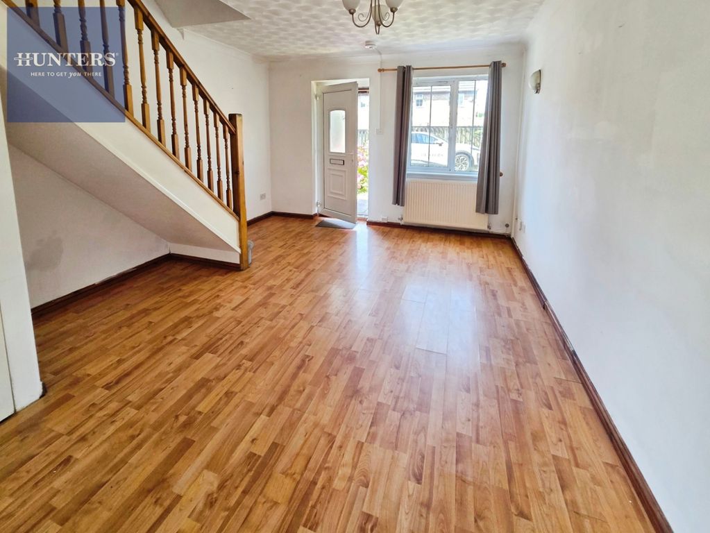 Property photo 3 of 11 Pbox-Img.Jpg