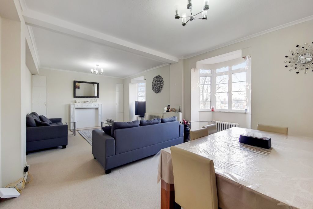 Property photo 1 of 11 Photo 2