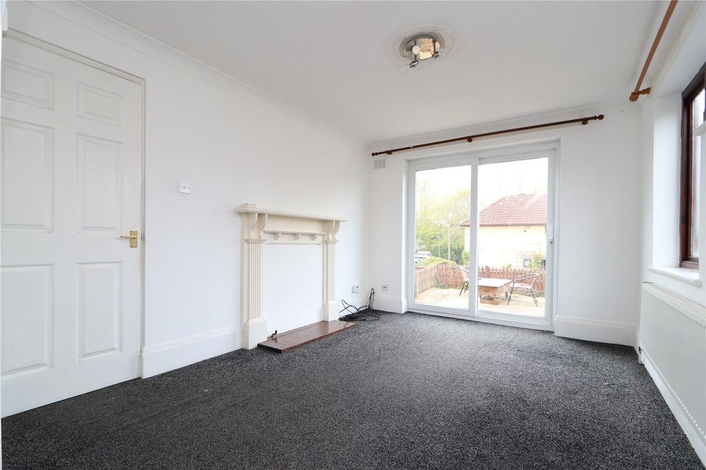 Property photo 3 of 11 Picture No. 08