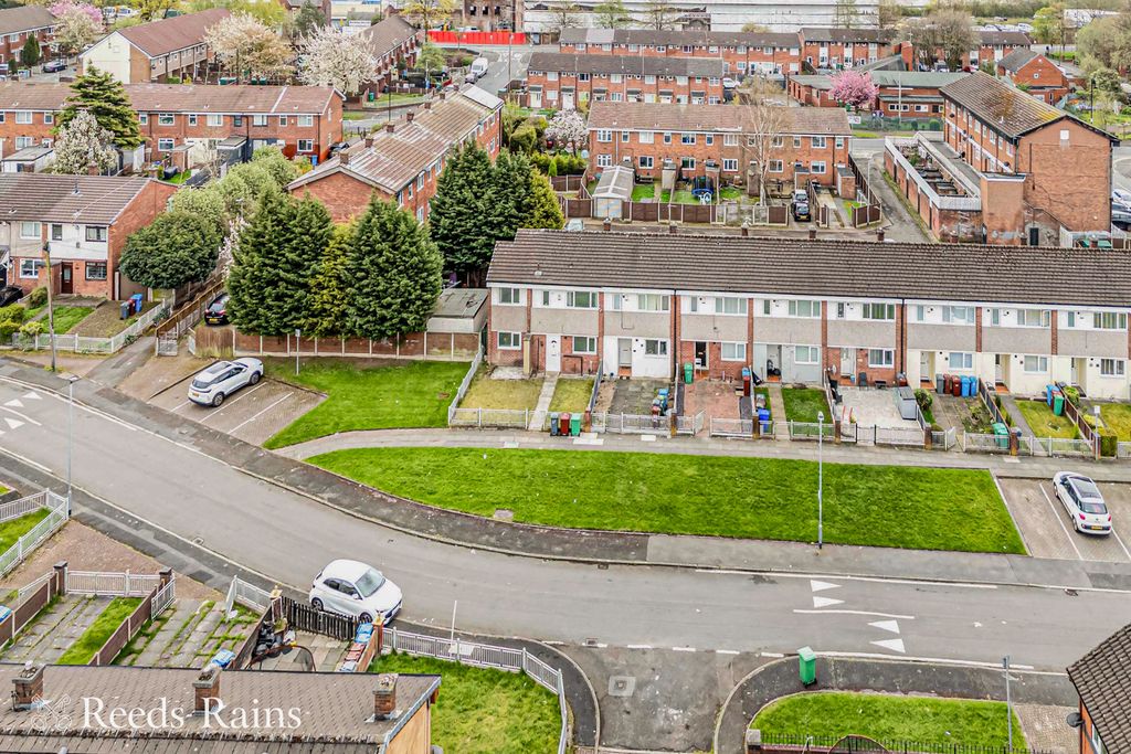 Property photo 1 of 28 Drone