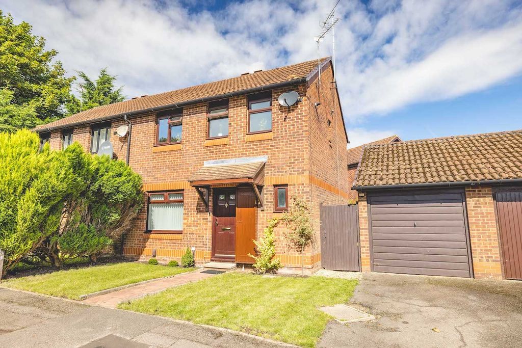 Property photo 1 of 17