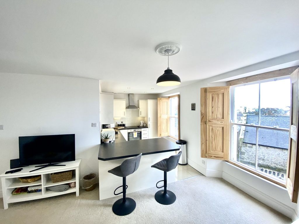 Property photo 1 of 9 Picture No. 21