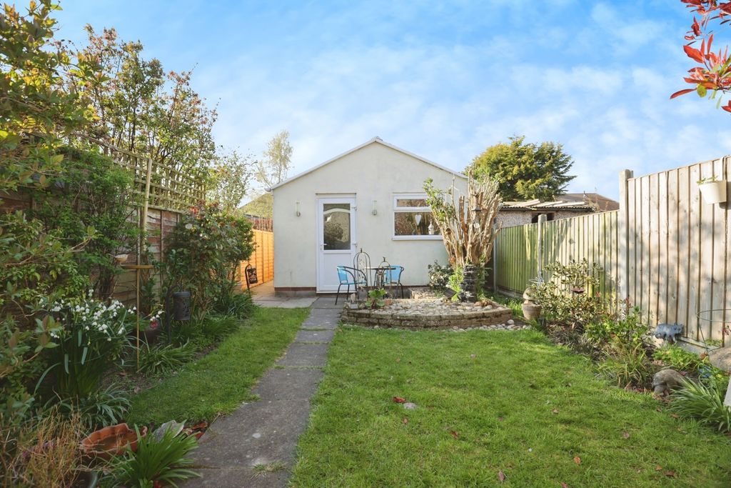 Property photo 3 of 18 Photo