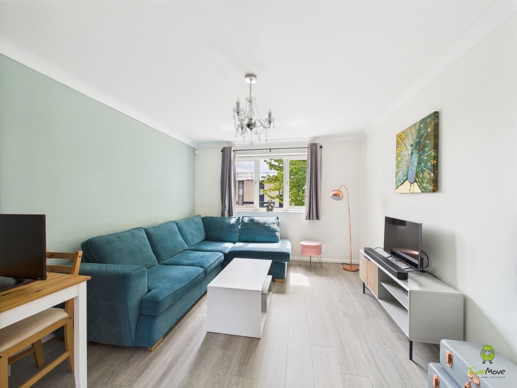 Property photo 1 of 5 Presented By Clinton At Ewemove Bexleyheath And Da