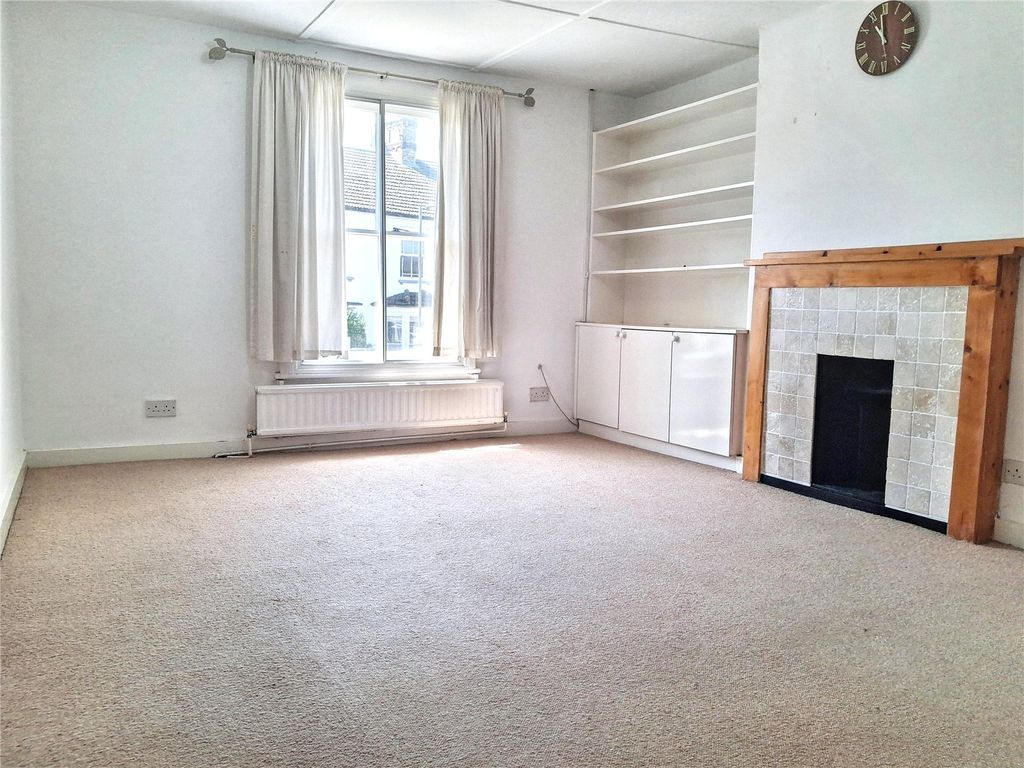 Property photo 2 of 6 Picture No. 36