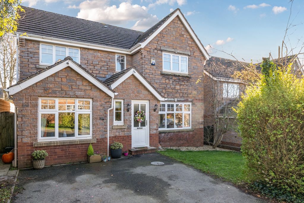 Property photo 1 of 22 1383373-14-692593Abb7Ff0