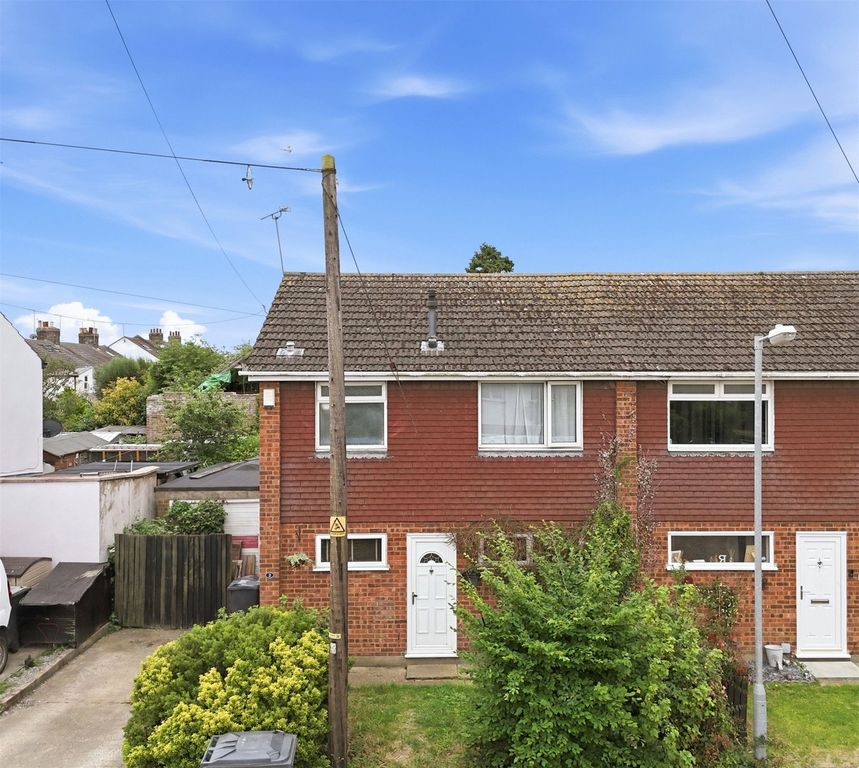 Property photo 1 of 18 Picture No. 02