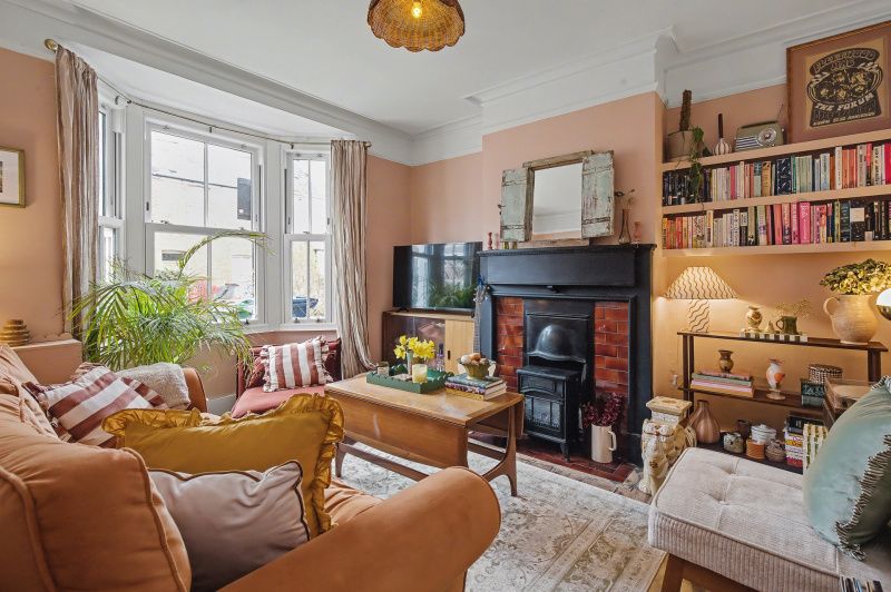 Property photo 3 of 10 Living Room