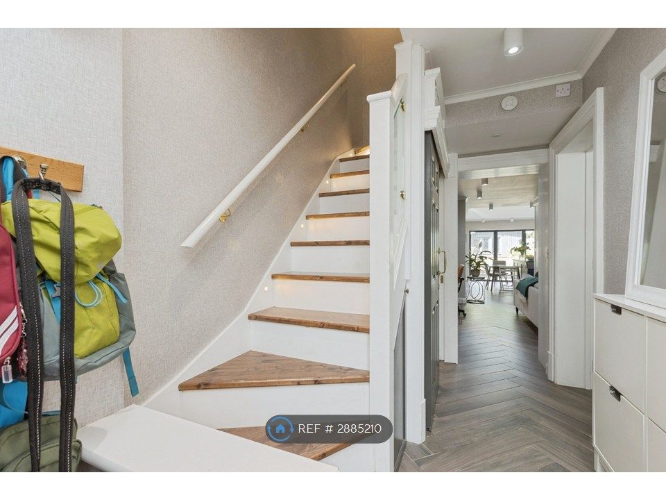 Additional image 9 of 3 bed maisonette to rentDartford Road, Sevenoaks TN13