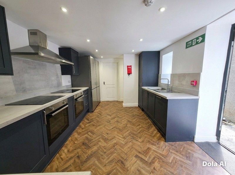 Property photo 2 of 13 Not Specified