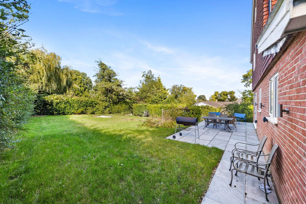 Additional image 26 of 5 bed detached house for saleSaxbys Lane, Lingfield RH7