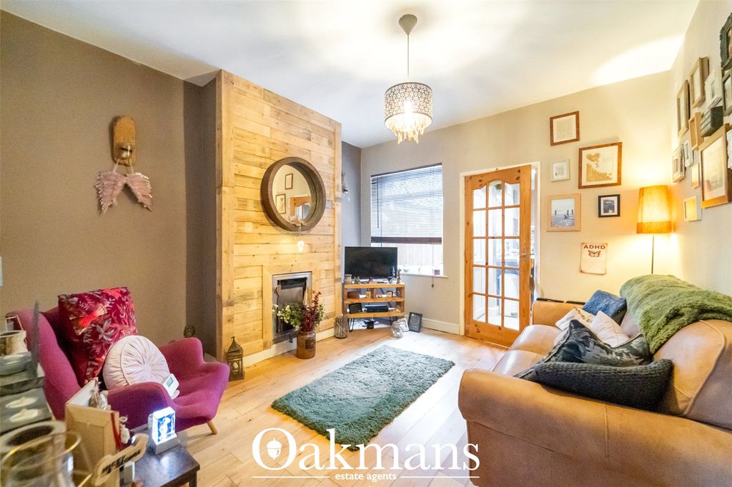 Property photo 3 of 23 Picture No. 05