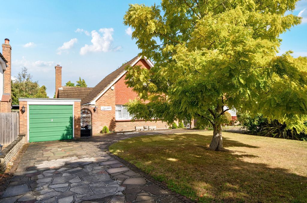 Property photo 1 of 18 1344594-17-68B571...