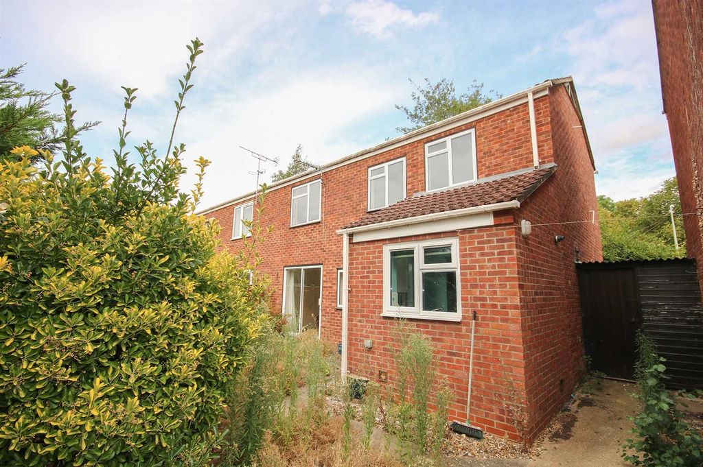 Property photo 3 of 18 Img_5844.Jpg