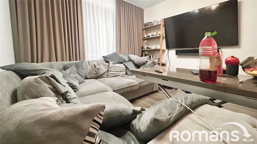 Property photo 3 of 9 Picture No. 07