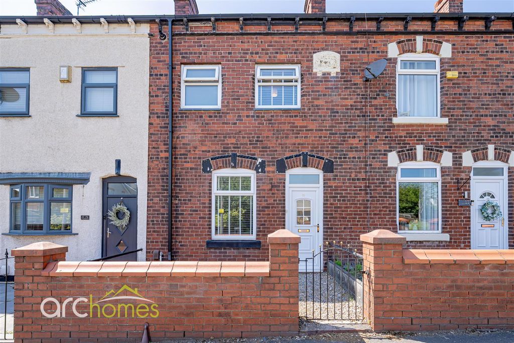 Property photo 1 of 16 Ladies-16.Jpg