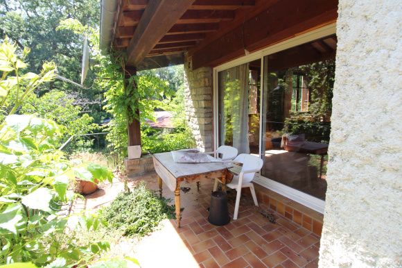 Property photo 3 of 18