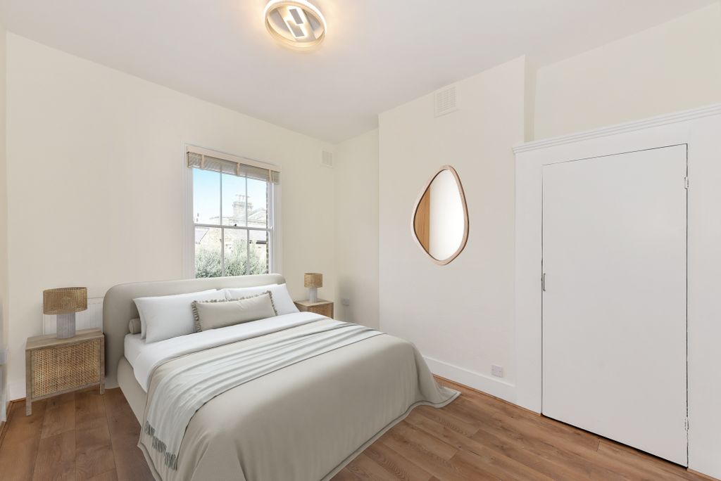 Property photo 2 of 5